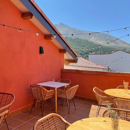 Hotel Camino De Las Estrellas Serranillos Dış mekan fotoğraf